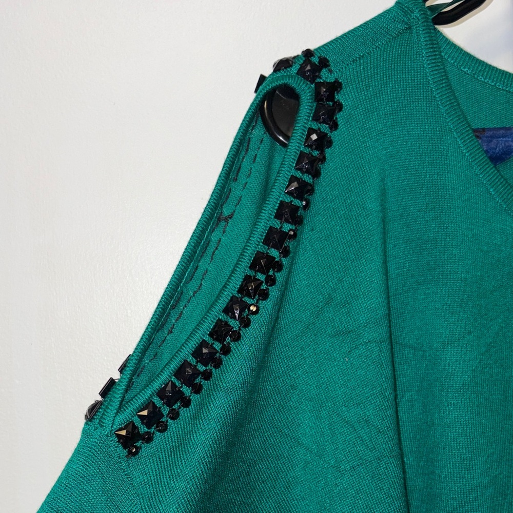 Roz & Ali Green light sweater with Black Beaded Shoulders - Picture 7 of 8